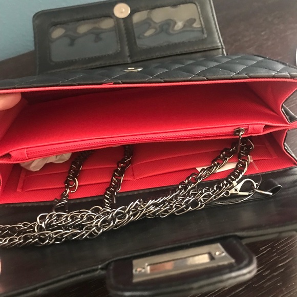 SALE❤️Quilted Shoulder/Wallet Bag❤️ - Picture 5 of 8